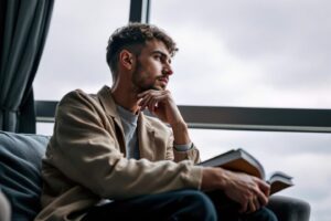 Dépression résistante : définition, facteurs et traitements